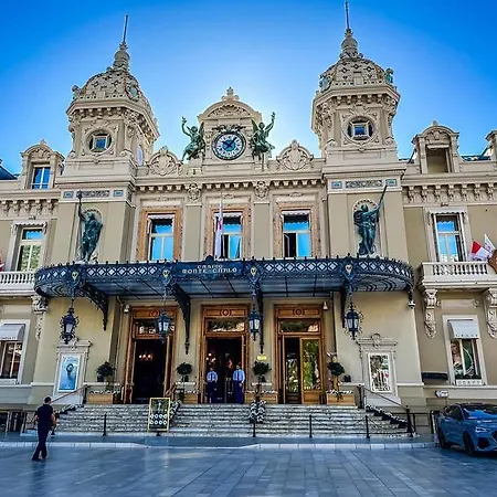 Kialeo Pres De La Avec Parking Voiture 罗克布吕讷-卡普马丹