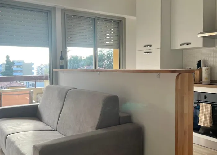 Kialeo Près De La Avec Parking Voiture *