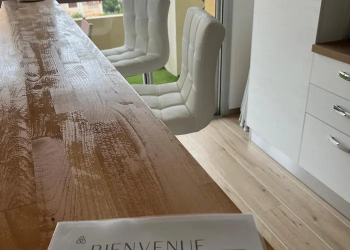 Appartement Kialeo Près De La Avec Parking Voiture